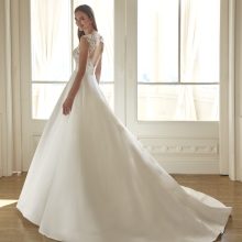 ROSETA wedding dress San Patrick Collection 2026 | Boutique Paris