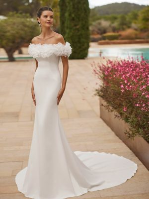 SACHA wedding dress Adriana Alier Collection 2026 | Boutique Paris