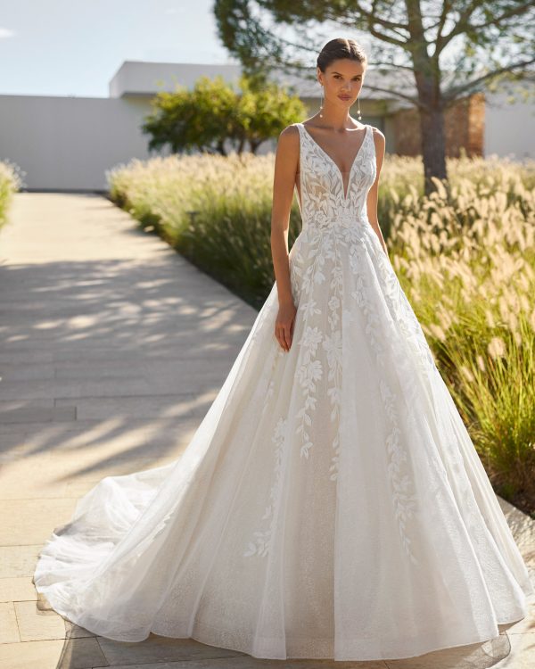 SHERI wedding dress Adriana Alier Collection 2026 | Boutique Paris