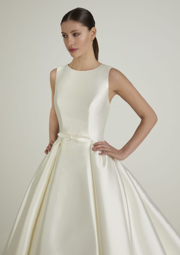SIMONETTA wedding dress San Patrick Collection 2026 | Boutique Paris