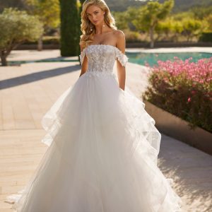 SOANA wedding dress Adriana Alier Collection 2026 | Boutique Paris
