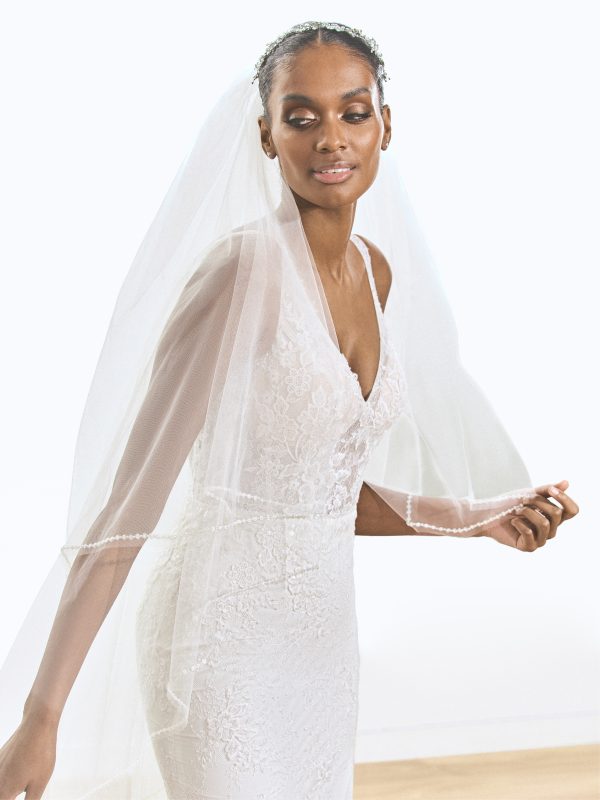 Robe de Mariée TANTO White One Collection | Boutique Paris Robe de Mariée TANTO White One Collection | Boutique Paris