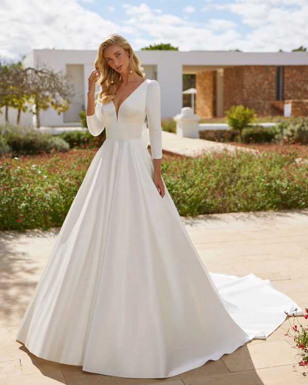 ZULEY wedding dress Adriana Alier Collection 2026 | Boutique Paris