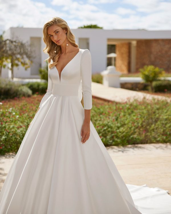 ZULEY wedding dress Adriana Alier Collection 2026 | Boutique Paris