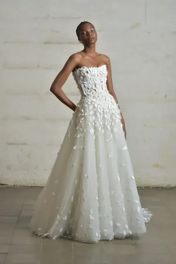 ALVES Cymbeline wedding dress Collection: Boutique Cymbeline Paris 15