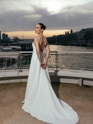 ANTEUS Cymbeline wedding dress Collection: Boutique Cymbeline Paris 15