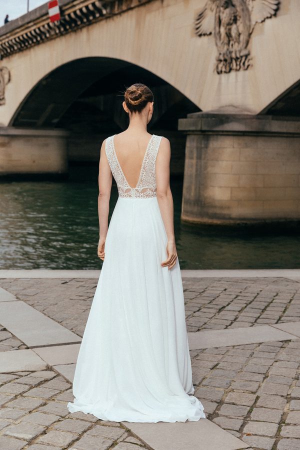 Robe de Mariée ANTIBES Cymbeline Collection | Paris 15 Robe de Mariée ANTIBES Cymbeline Collection | Paris 15