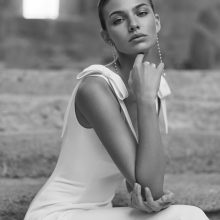 PAIVA wedding dress Adriana Alier Collection 2027 | Boutique Paris PAIVA wedding dress Adriana Alier Collection 2027 | Boutique Paris