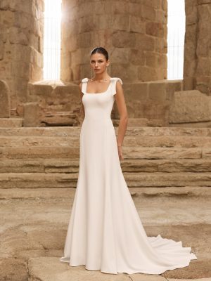 PAIVA wedding dress Adriana Alier Collection 2027 | Boutique Paris