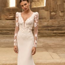 Robe de Mariée PASCAL de Adriana Alier Collection 2027 | Paris Robe de Mariée PASCAL de Adriana Alier Collection 2027 | Paris