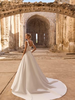 Robe de Mariée PLANET de Adriana Alier Collection 2027 | Paris