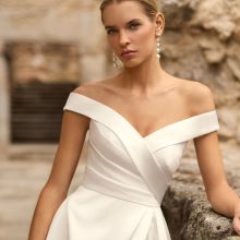 Robe de Mariée POETA de Adriana Alier Collection 2027 | Paris