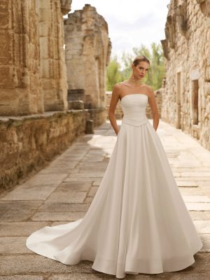 Robe de Mariée PRISCY de Adriana Alier Collection 2027 | Paris