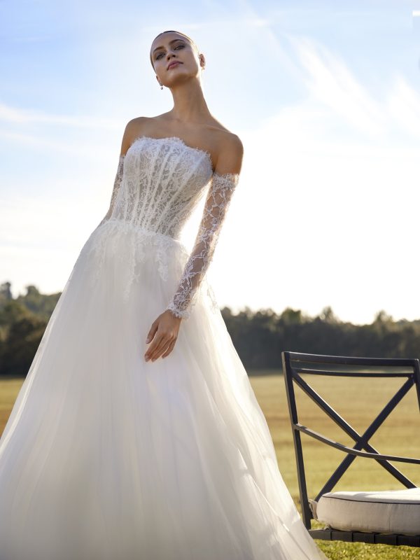 Robe de Mariée DRUMA White One Collection | Boutique Paris