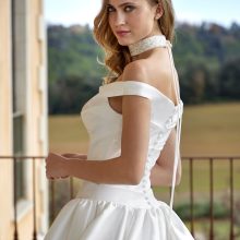 Robe de Mariée HALOPHILA White One Collection | Boutique Paris Robe de Mariée HALOPHILA White One Collection | Boutique Paris