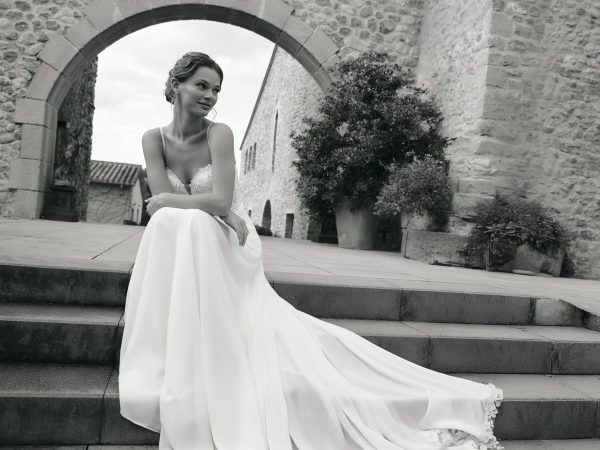 INHACA wedding dress White One Collection | Boutique Paris INHACA wedding dress White One Collection | Boutique Paris