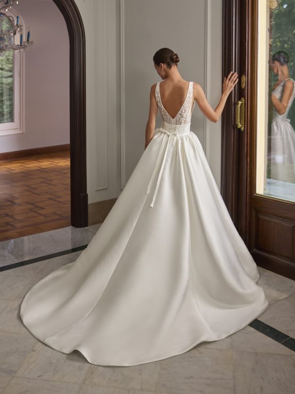 JYDA wedding dress San Patrick Collection 2027 | Boutique Paris JYDA wedding dress San Patrick Collection 2027 | Boutique Paris