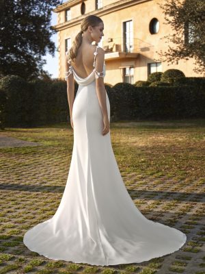 VERENI wedding dress White One Collection | Boutique Paris